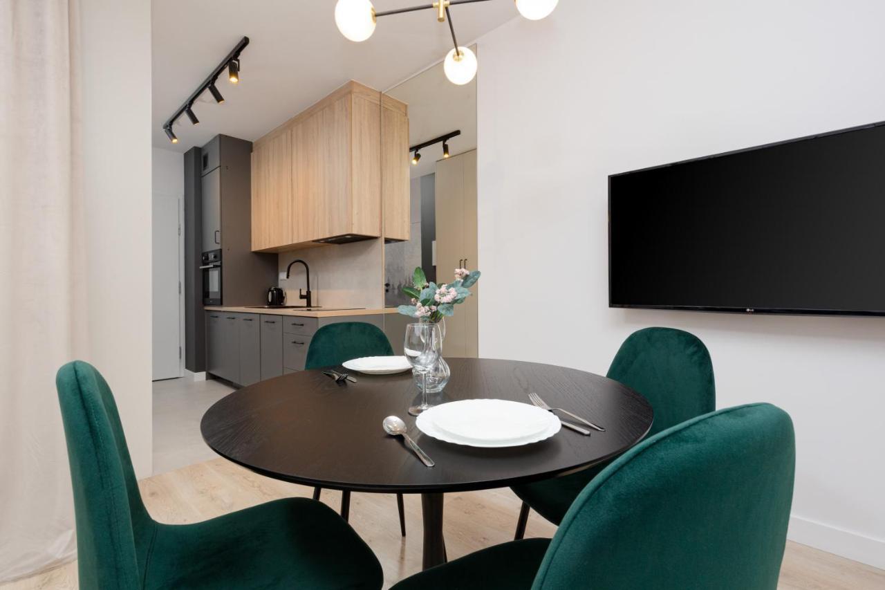 Studio Apartment Praga Targowa By Noclegi Renters Varşovia Exterior foto